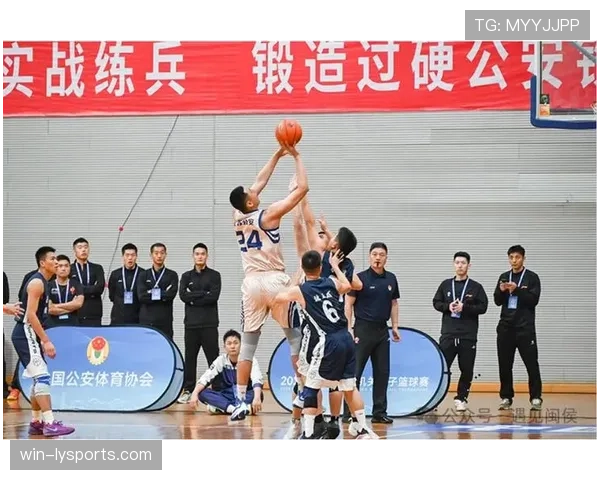 篮球正式比赛开球规则的核心内容解析